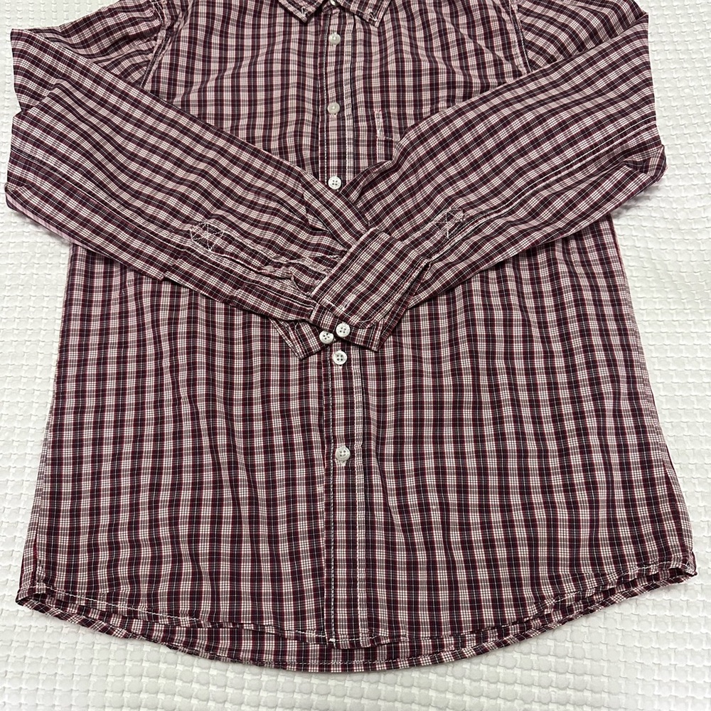 H&M Mens long sleeves shirt. Size small